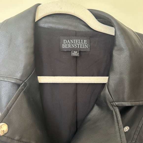 Danielle Bernstein black faux leather moto jacket - Picture 6 of 6
